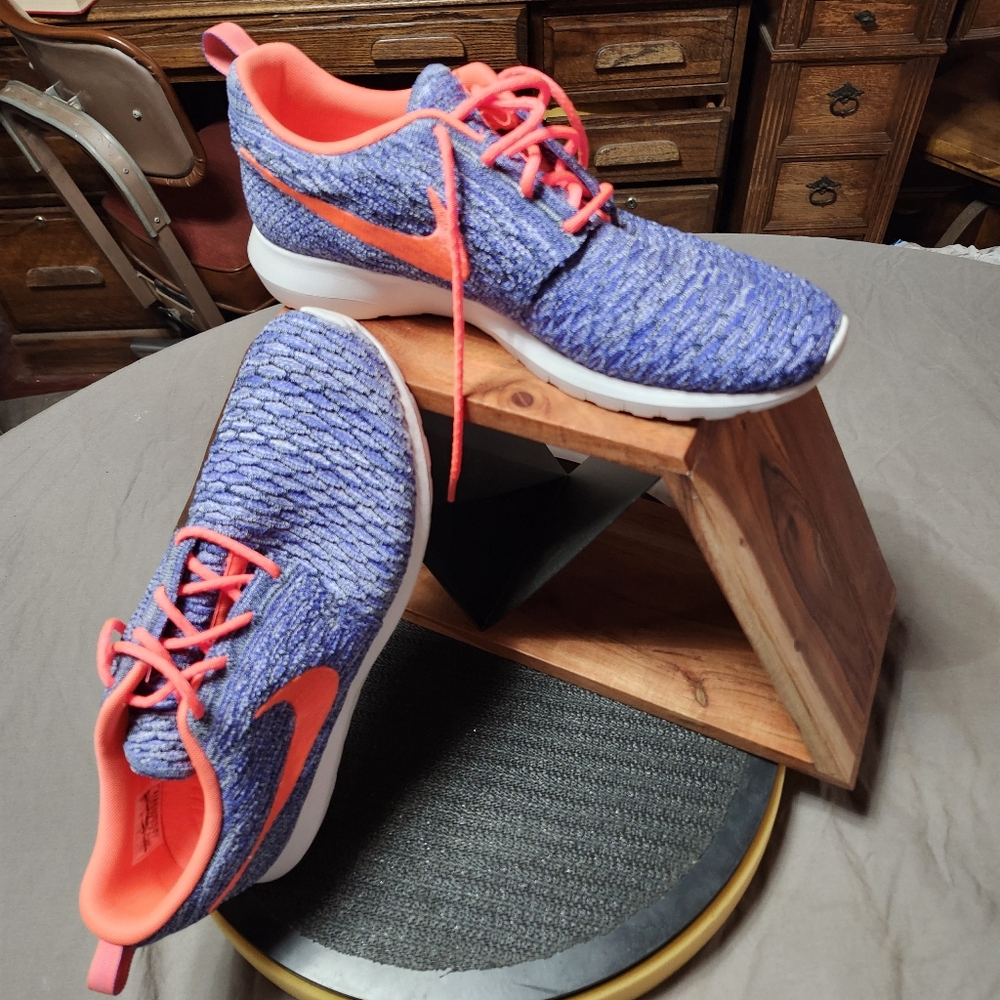 Nike Flyknit Rosherun Persian Violet / Hot Lava Mens Size 10.5 - Picture 10 of 15